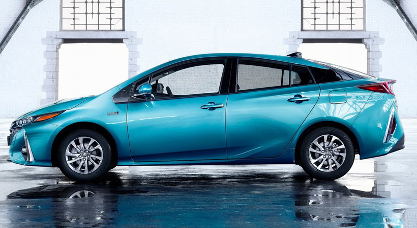 Autos que gastan menos combustible: Toyota Prius