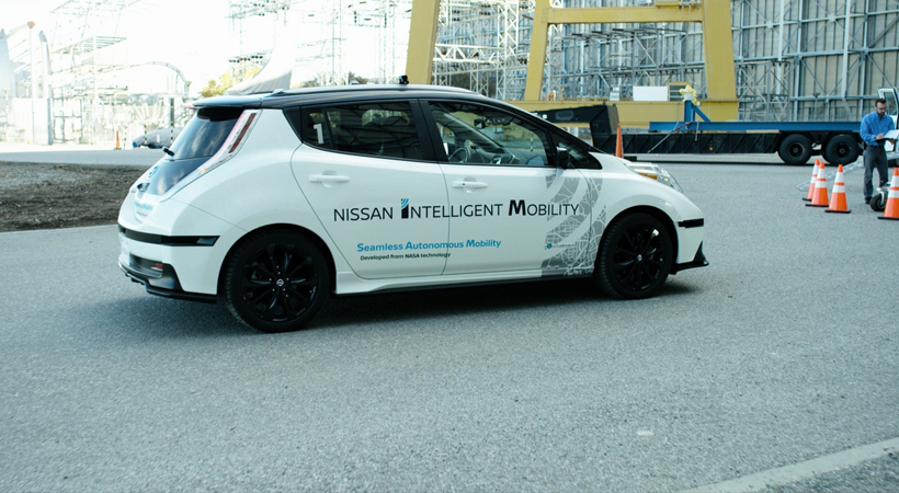 Nissan Seamless Autonomous Mobility