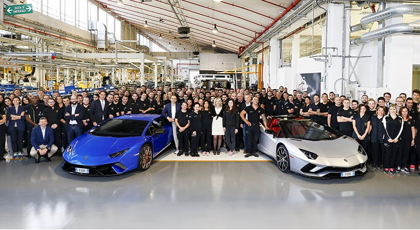 Doble celebración Lamborghini 9,000 del Aventador y el Huracán
