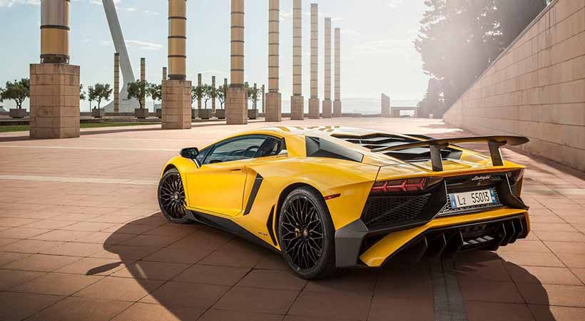 Lamborghini construye el Aventador 8,000 y el Huracán 11,000