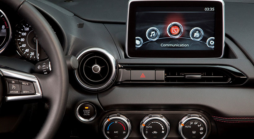 Mazda Apple CarPlay y Android Auto