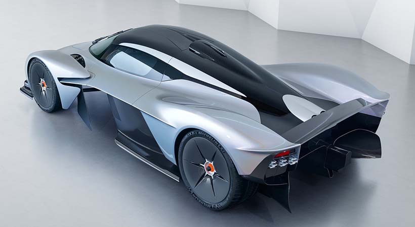 Aston Martin Valkyrie 2021