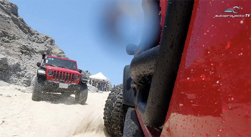 Jeep Gladiator 2020 con Off-road México en Cabo San Lucas