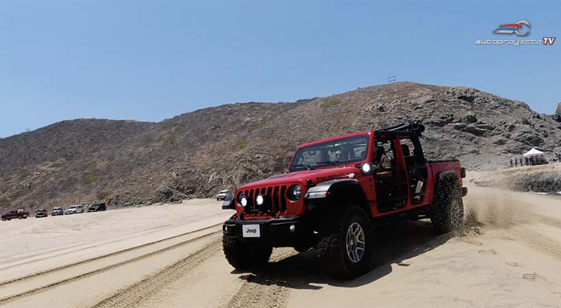 Test Drive Jeep Gladiator 2020