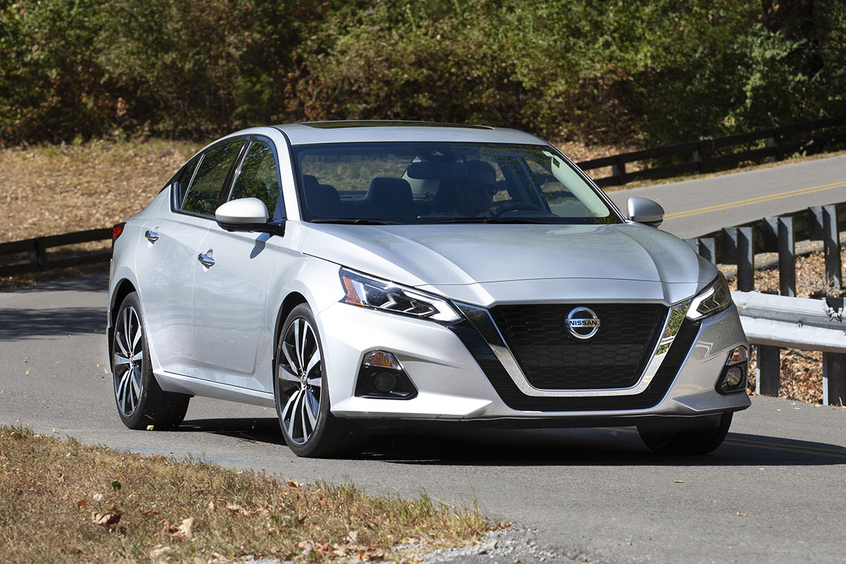 Nissan altima 2021