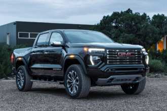 GMC Canyon Denali 2026: Porque el lujo no debe estar peleado con el trabajo rudo